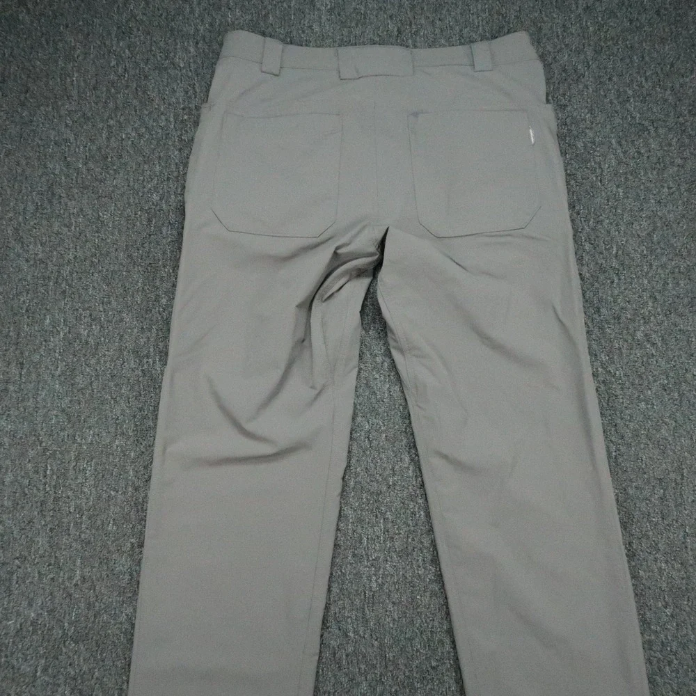 Duluth Trading Pants Mens 38x34 Gray Flexpedition Relaxed Fit Stretch Zip Pocket